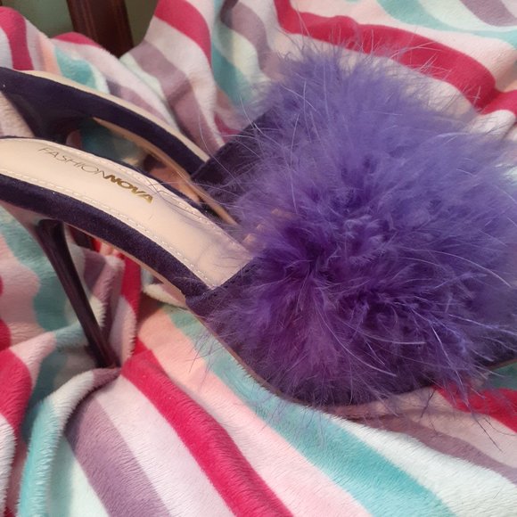 SALE!! Brand New Fashion Nova Slides-6 1/2 - Picture 2 of 3